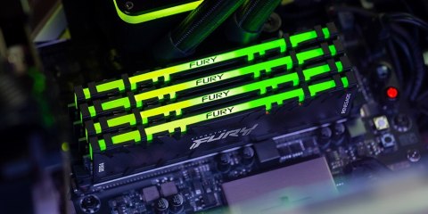 KINGSTON DDR4 32GB 3200MT/s CL16 DIMM FURY Renegade RGB KINGSTON DDR4 32GB 3200MT/s CL16 DIMM FURY Renegade RGB