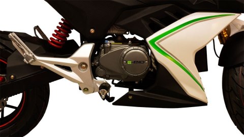 Motorower elektryczny E-MIO Vento żółty moc 2300W, prędkość 45 km/h, zasięg 60 km Motorower elektryczny E-MIO Vento żółty moc 2300W, prędkość 45 km/h, zasięg 60 km