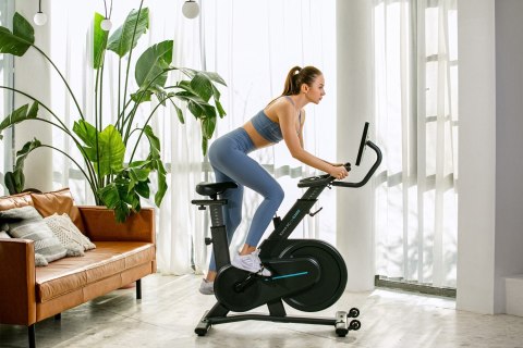 Rower stacjonarny, magnetyczny OVICX Q200X z ekranem dotykowym 15,6" TFT, WIFI bluetooth&app Rower stacjonarny, magnetyczny OVICX Q200X z ekranem dotykowym 15,6" TFT, WIFI bluetooth&app