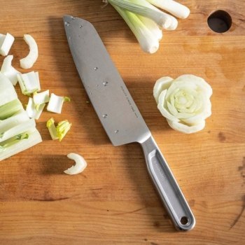 Akcesoria - Fiskars All Steel Santoku 17 cm 1062884 Akcesoria - Fiskars All Steel Santoku 17 cm 1062884