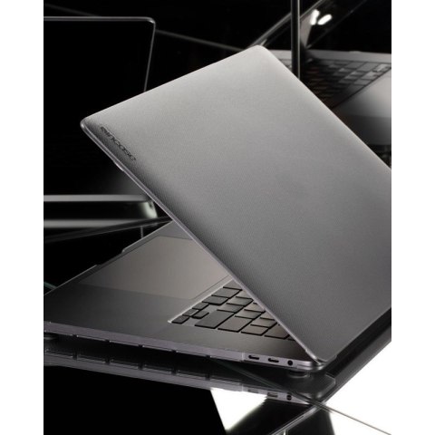 Incase Hardshell Case - Etui MacBook Pro 13" (M2/M1/2022-2020) (Dots/Black) Incase Hardshell Case - Etui MacBook Pro 13" (M2/M1/2022-2020) (Dots/Black)