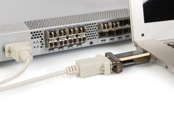 Adapter DIGITUS DA-70156 (USB M - RS-232 M; kolor czarny) Adapter DIGITUS DA-70156 (USB M - RS-232 M; kolor czarny)