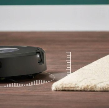 Robot odkurzająco mopujący iRobot Roomba Combo j7+ Robot odkurzająco mopujący iRobot Roomba Combo j7+