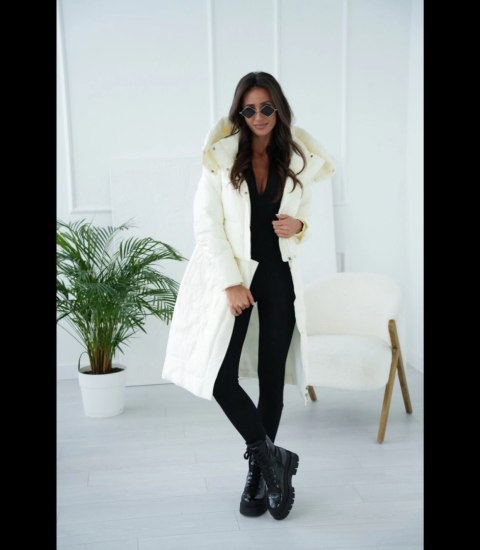 Pikowany płaszcz 2w1 z kapturem Ocieplony Elegancka AMANDA (Biały) Pikowany płaszcz 2w1 z kapturem Ocieplony Elegancka AMANDA (Biały)