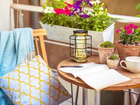 Lampion solarny LED Activejet AJE-PEONIA Lampion solarny LED Activejet AJE-PEONIA