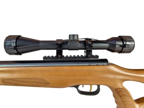 Karabinek wiatrówka BEEMAN 10620 4,5mm spr.1-strzał z lunetą 6x40 do17J (B-10620) Karabinek wiatrówka BEEMAN 10620 4,5mm spr.1-strzał z lunetą 6x40 do17J (B-10620)