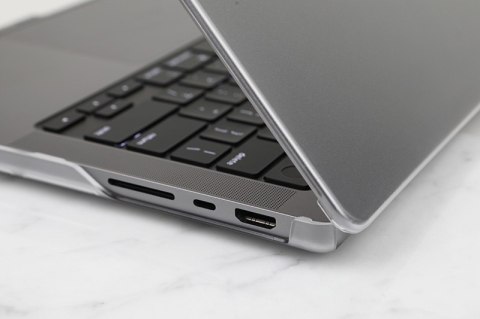 Moshi iGlaze Hardshell Case - Obudowa MacBook Pro 14" (M3/M2/M1/2023-2021) (Stealth Clear) Moshi iGlaze Hardshell Case - Obudowa MacBook Pro 14" (M3/M2/M1/2023-2021) (Stealth Clear)