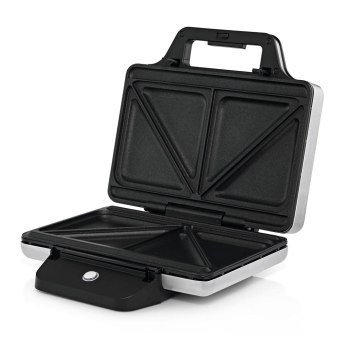 Opiekacz do kanapek WMF Lono 415150011 (800W; kolor srebrny) Opiekacz do kanapek WMF Lono 415150011 (800W; kolor srebrny)