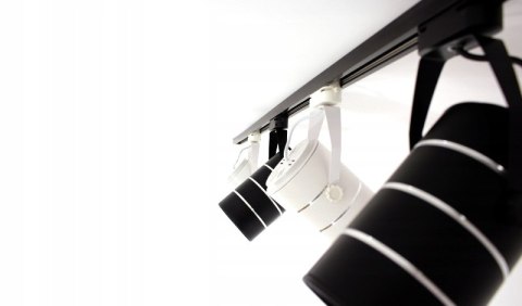 Lampa sklepowa led reflektor szynowy jednofazowy czarny 30w 2550 lm światło neutralne 4000k Lampa sklepowa led reflektor szynowy jednofazowy czarny 30w 2550 lm światło neutralne 4000k
