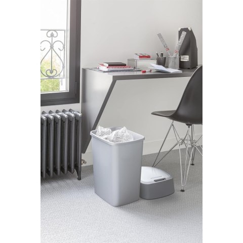 Kosz na śmieci Curver Flip Bin 25L srebrny Kosz na śmieci Curver Flip Bin 25L srebrny