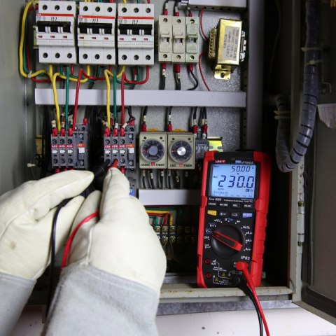 Miernik uniwersalny Uni-T PRO UT195DS Miernik uniwersalny Uni-T PRO UT195DS