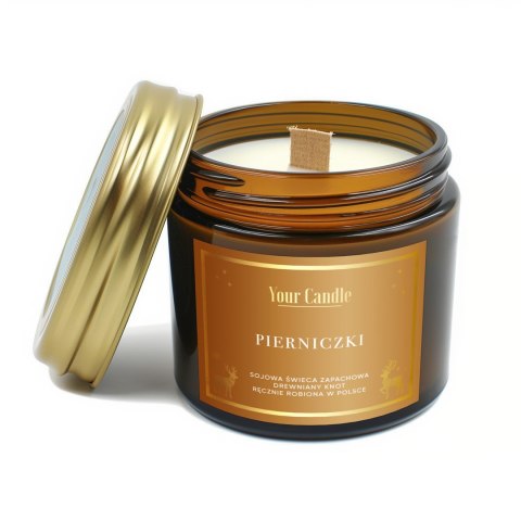 ŚWIECA SOJOWA ZAPACHOWA Z DREWNIANYM KNOTEM PIERNICZKI 120 ml - YOUR CANDLE (PRODUKT SEZONOWY) ŚWIECA SOJOWA ZAPACHOWA Z DREWNIANYM KNOTEM PIERNICZKI 120 ml - YOUR CANDLE (PRODUKT SEZONOWY)