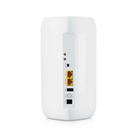 Zyxel 4G LTE-A Indoor Router FWA505, Standalone/Nebula with 1 year Nebula Pro License, 5G, AX1800 WiFi, 1 x GB LAN Zyxel 4G LTE-A Indoor Router FWA505, Standalone/Nebula with 1 year Nebula Pro License, 5G, AX1800 WiFi, 1 x GB LAN