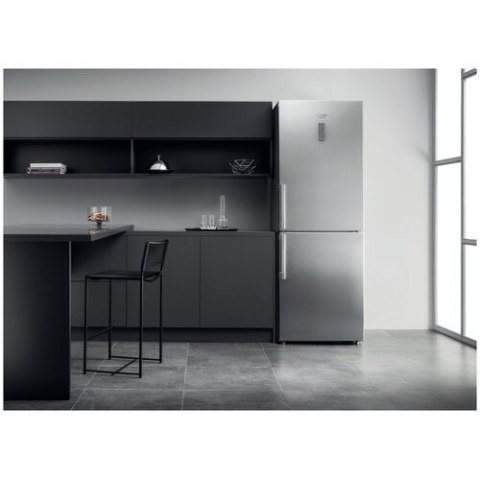Chłodziarko-zamrażarka HOTPOINT HA70BE 973 X Chłodziarko-zamrażarka HOTPOINT HA70BE 973 X