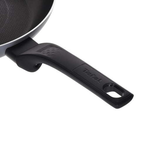 Patelnia TEFAL Easy Plus 32 cm B5690853 Patelnia TEFAL Easy Plus 32 cm B5690853