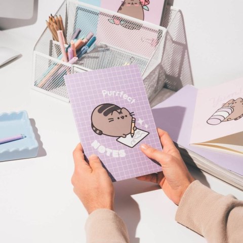 Pusheen - Zestaw zeszytów A5 z kolekcji Moments 3 szt. Pusheen - Zestaw zeszytów A5 z kolekcji Moments 3 szt.