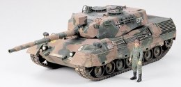 Model plastikowy west german leopard a4