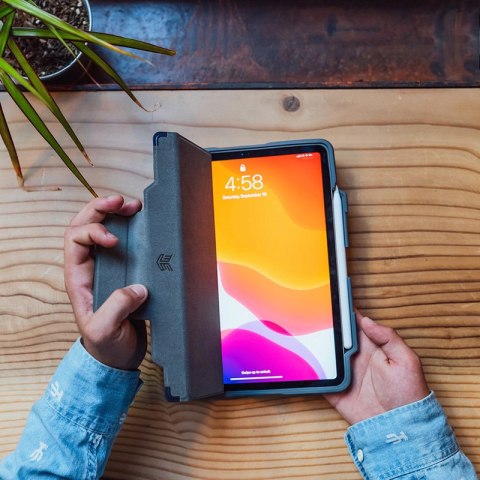 STM Dux Plus - Etui pancerne iPad 10.9" (2022) MIL-STD-810G z funkcją ładowania Apple Pencil (Red) STM Dux Plus - Etui pancerne iPad 10.9" (2022) MIL-STD-810G z funkcją ładowania Apple Pencil (Red)