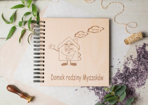 Album drewniany rodzinny grawer,22x22cm kwadrat DB2 Album drewniany rodzinny grawer,22x22cm kwadrat DB2