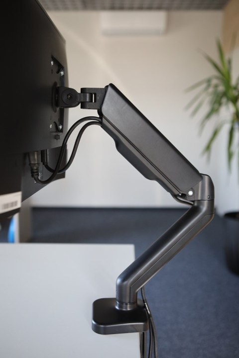 SAVIO UCHWYT BIURKOWY NA MONITOR 17''-32'', 2-9 KG, NA SPRĘŻYNIE GAZOWEJ UM-01 SAVIO UCHWYT BIURKOWY NA MONITOR 17''-32'', 2-9 KG, NA SPRĘŻYNIE GAZOWEJ UM-01